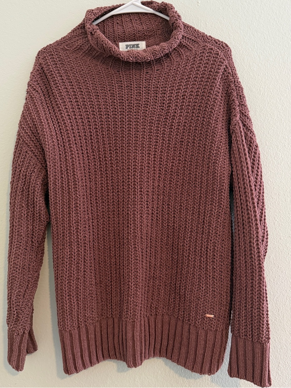 Victoria's Secret PINK dusty mauve chunky knit turtleneck sweater